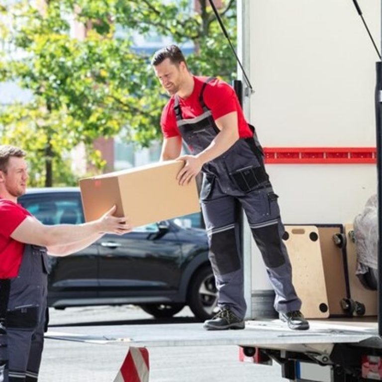 Long Distance Moving Company in Calgary